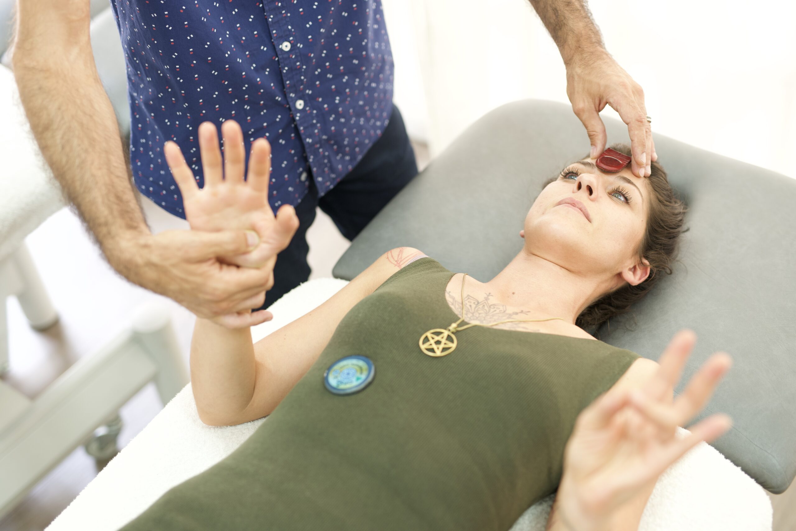 Kinesiología y aplicación de imanes terapéuticos